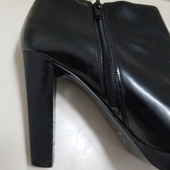 NINE WEST BOOTIES - 8m - Picture 3 of 4